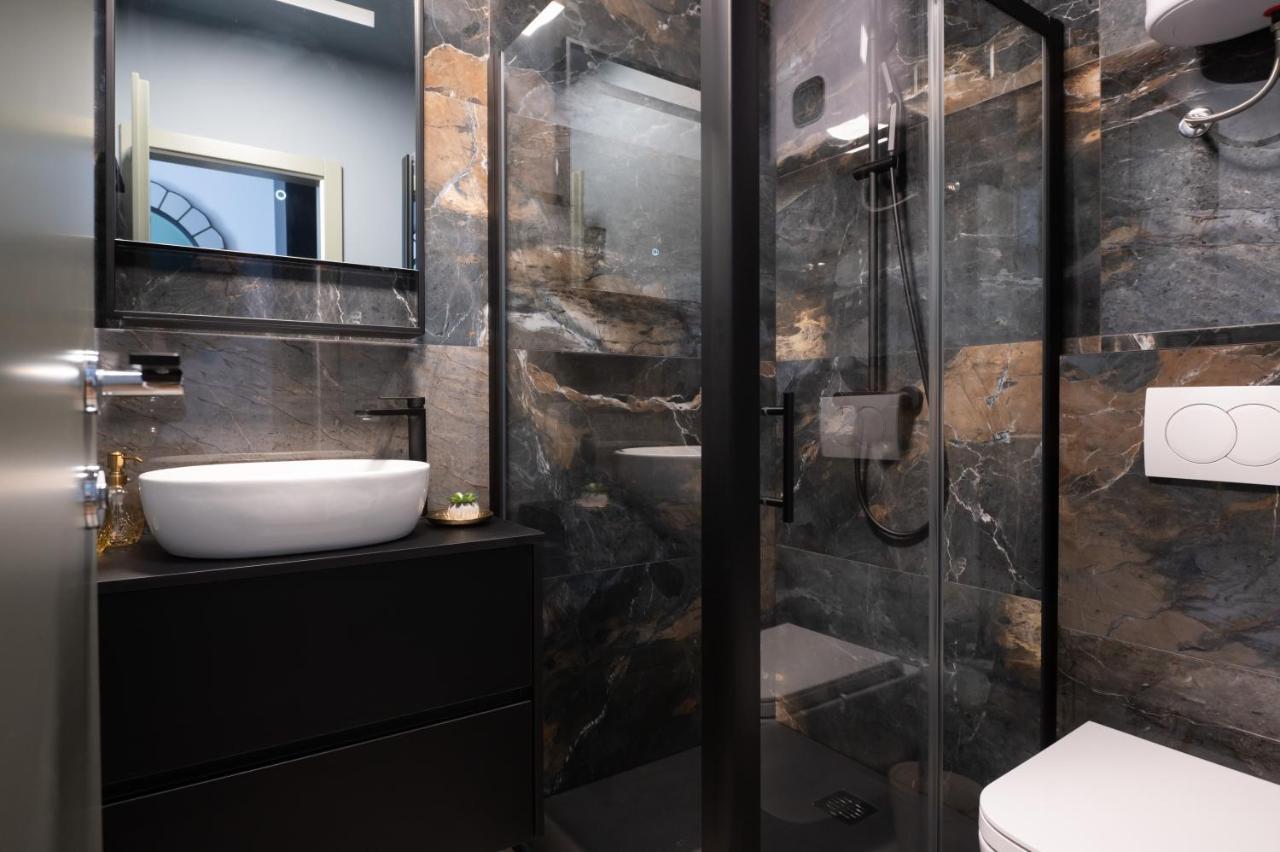 & Torine Apartment *