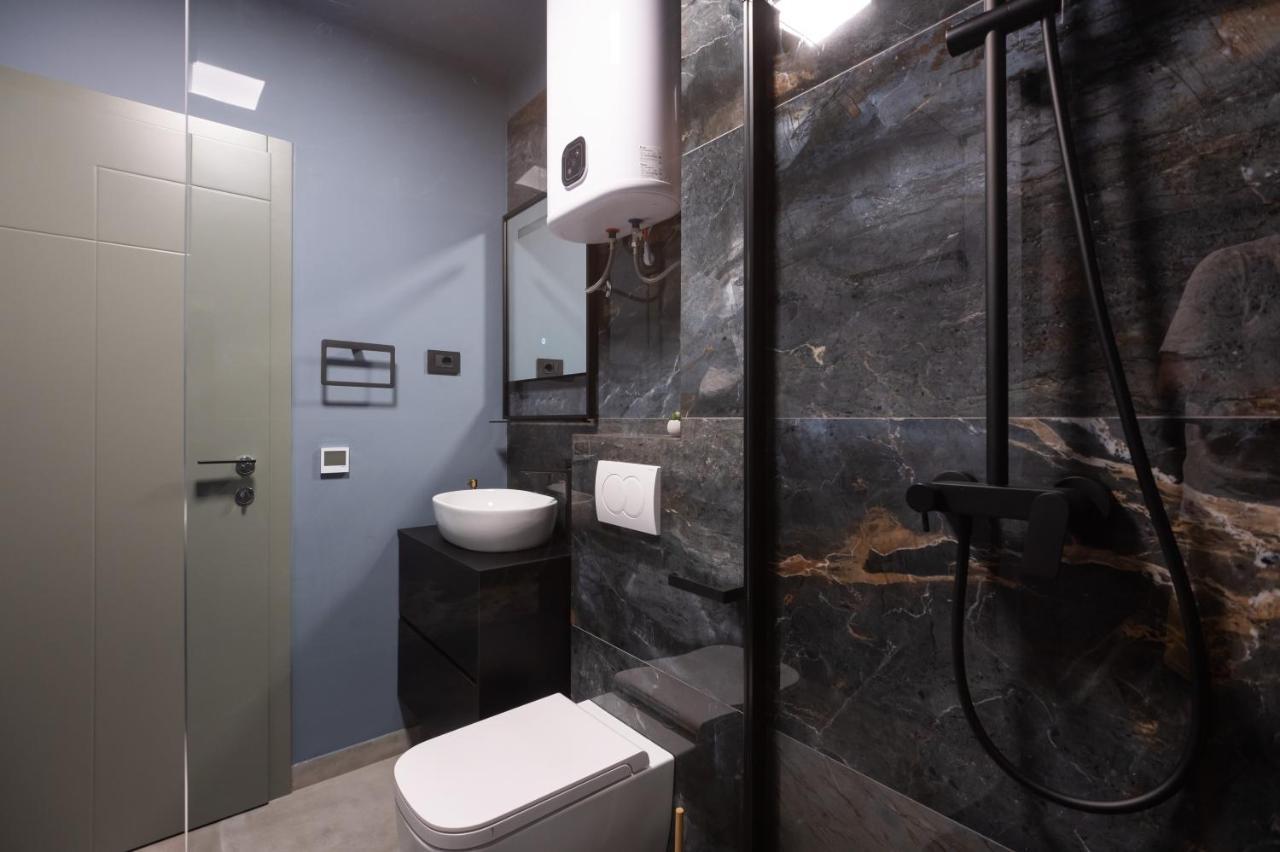 Apartment & Torine *